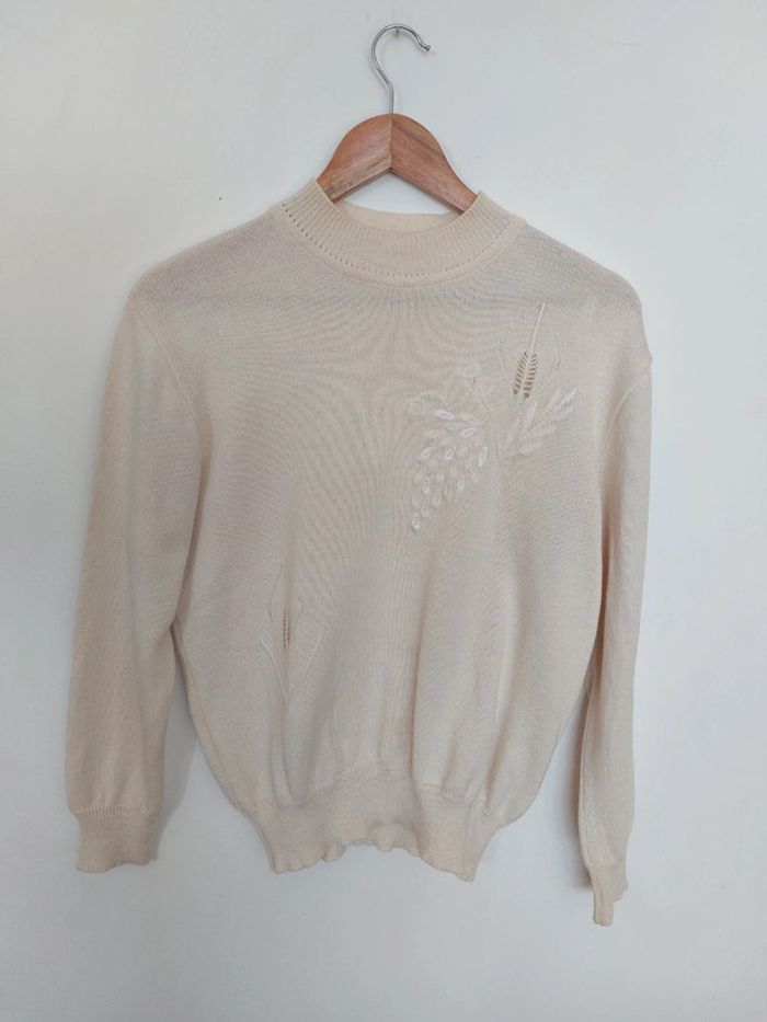 Pull écru vintage détails grappe de raisin.