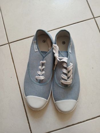 Chaussures femmes en tissus bleu/gris taille 38 - neuf