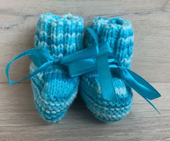 Chaussons au tricot 0-3 mois