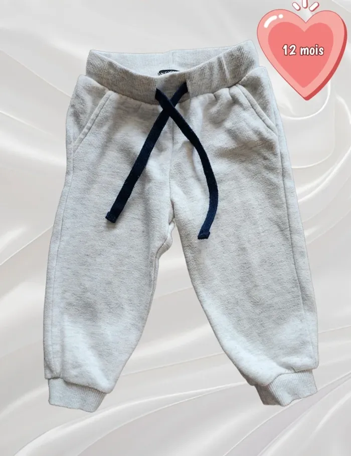 Pantalon gris clair garçon 12 mois