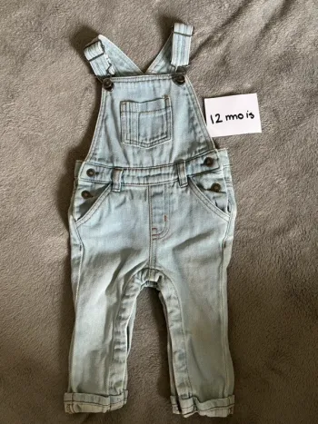 Salopette bébé