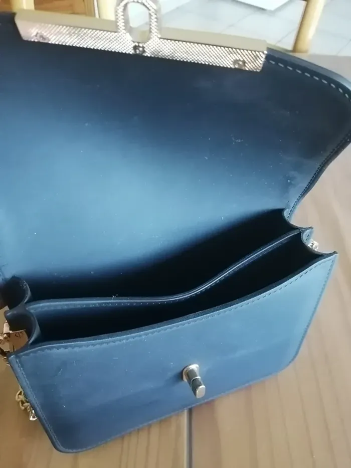 Sac noir - photo numéro 3