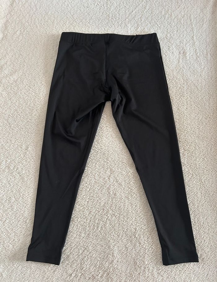 Legging Mercedes - photo numéro 2