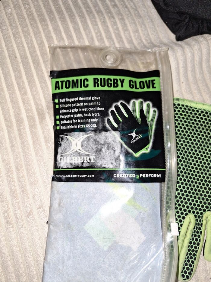 Équipement rugby : casque et gants - photo numéro 4