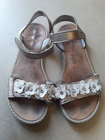 Sandales cuir scratch doré fille en 31 PMG TBE