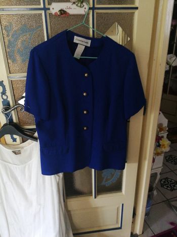 Superbe veste Christine laure