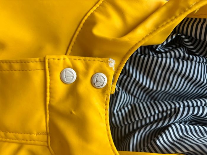 Imperméable Petit bateau 6 ans - photo numéro 2