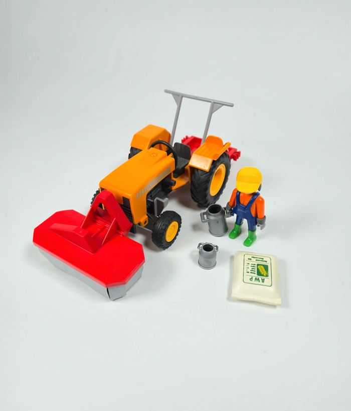 Playmobil Tracteur tondeuse orange et rouge - photo numéro 10