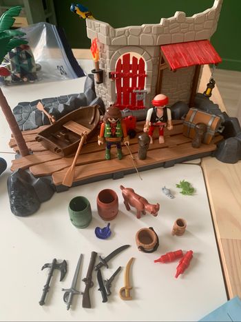 Playmobil SuperSet Ilôt des pirates 6146