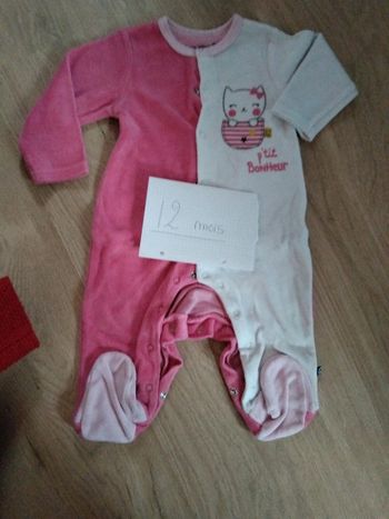 Pyjama taille 12 mois