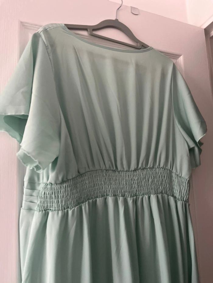 Robe femme 2 XL très bon état shein curvy - photo numéro 6