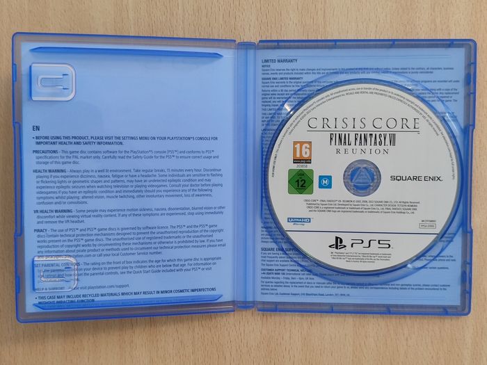 Crisis Core Final Fantasy 7 PS5 - photo numéro 2
