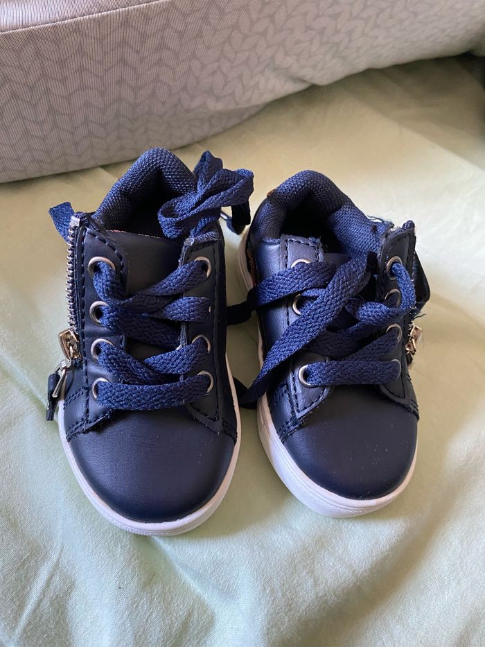 Chaussure bébé - photo numéro 2