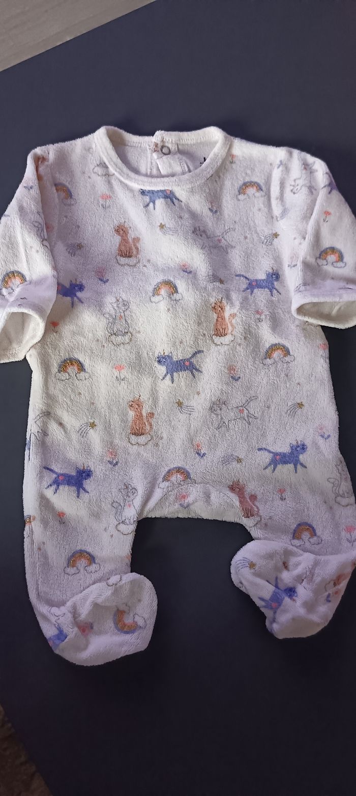 Lot 8 pyjama 1 mois - photo numéro 9