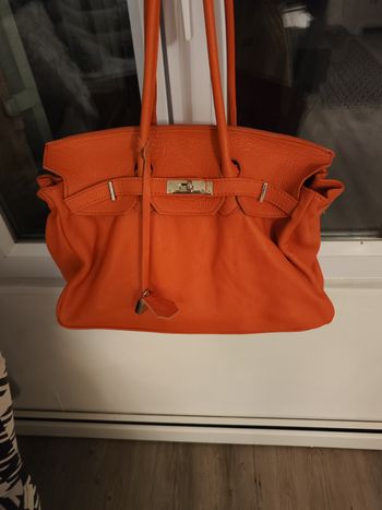 Joli sac a main en cuir