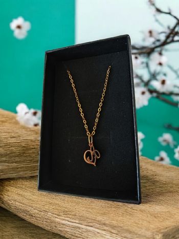 Pendentif acier inoxydable Lettre A prêt à offrir