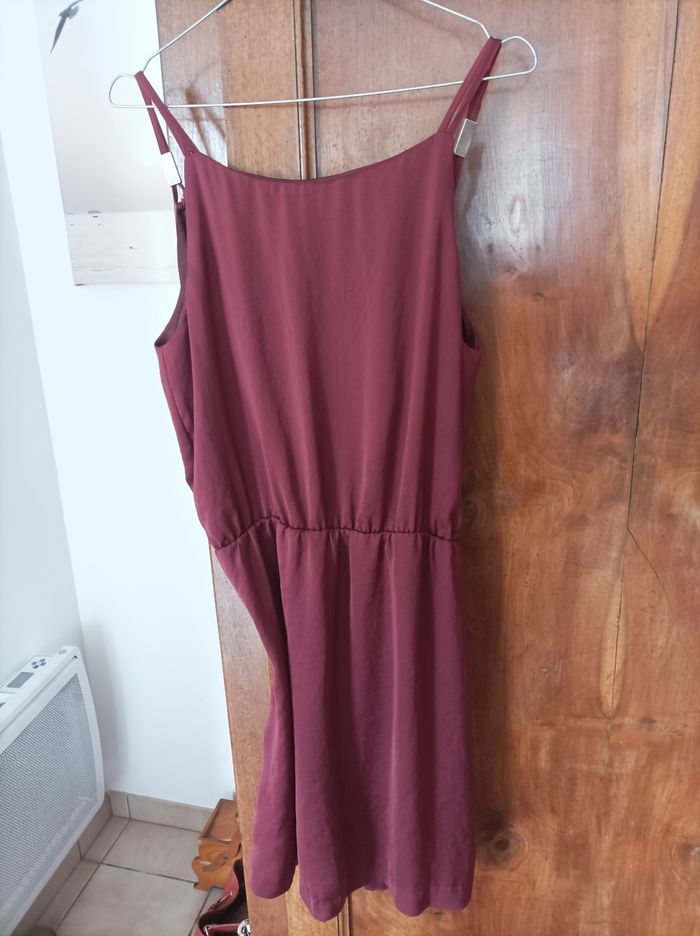 Robe Promod couleur bordeaux - photo numéro 2