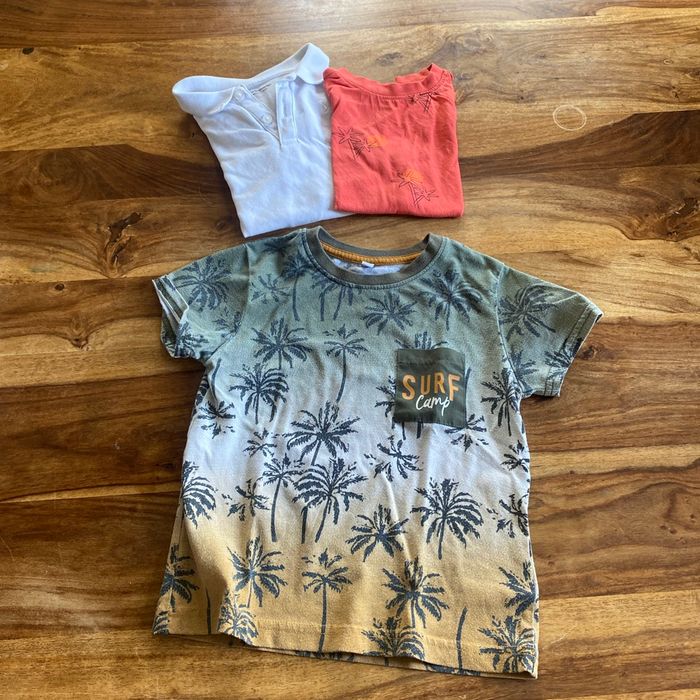TEE shirt