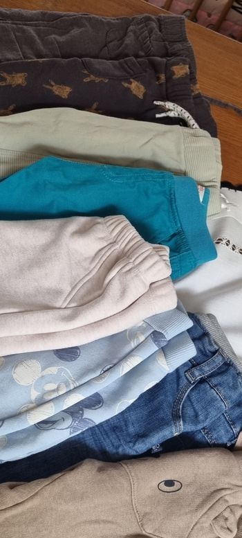 Lot de 8 pantalons taille 6mois