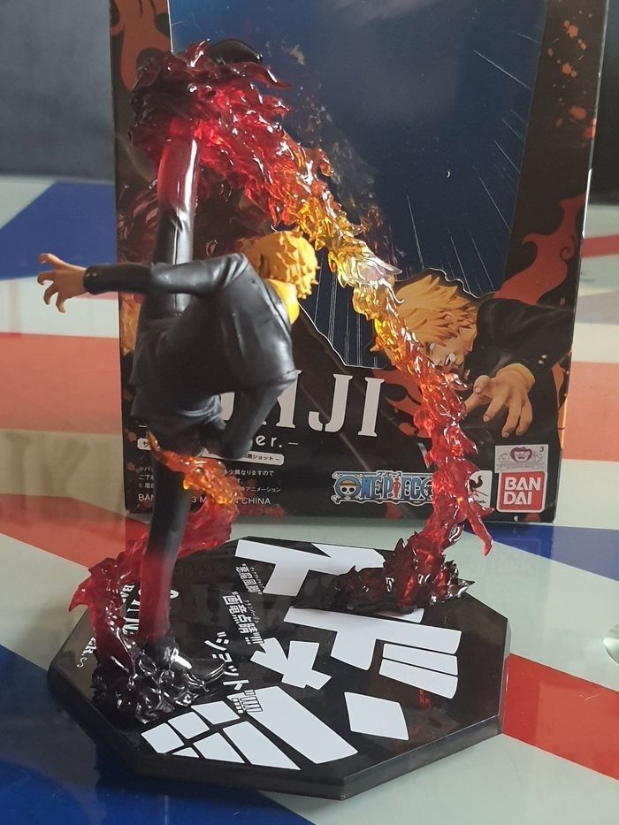 One Piece Figuarts Zero : Sanji Battle Version : Flambage Shot ! (Diable Jambe) - photo numéro 4