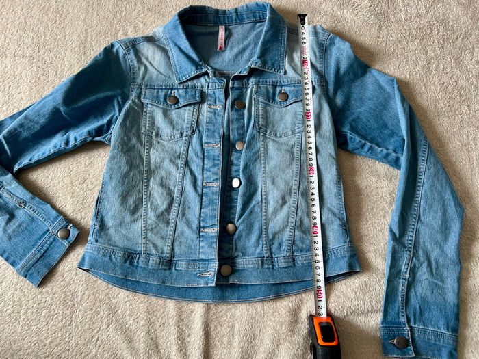 Veste en jean légère – taille M – marque Chose Promise - photo numéro 2