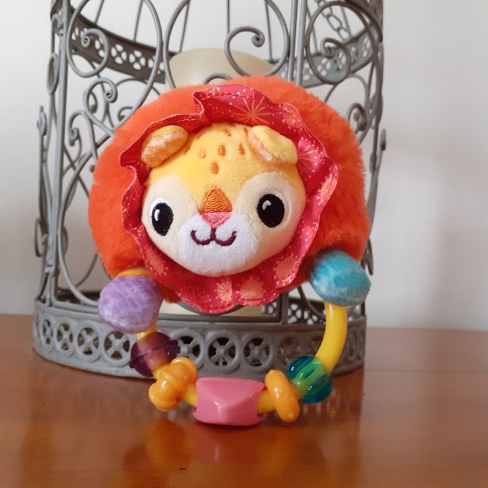 Vtech: jouet Léo Petit Lionceau *bruit de grelot