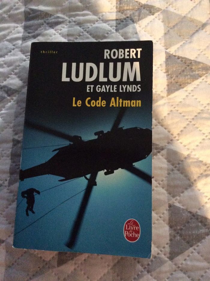 #Le code Altman Robert Ludlum et Gayle Lund’s - photo numéro 2