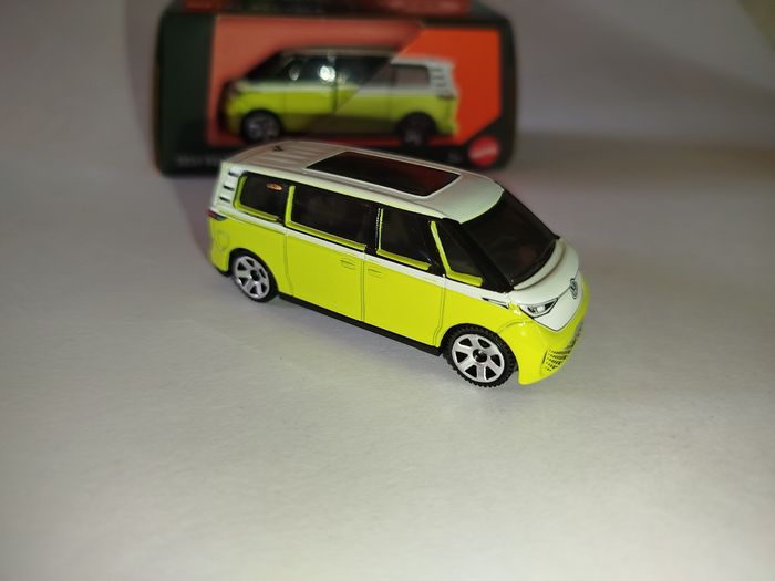 Matchbox 2024 Volkswagen ID.Buzz  1êre Êdition Open Parts 2025 - photo numéro 2