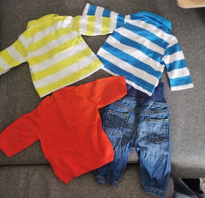 Lot bébé du 1 mois au 12 mois - photo numéro 3