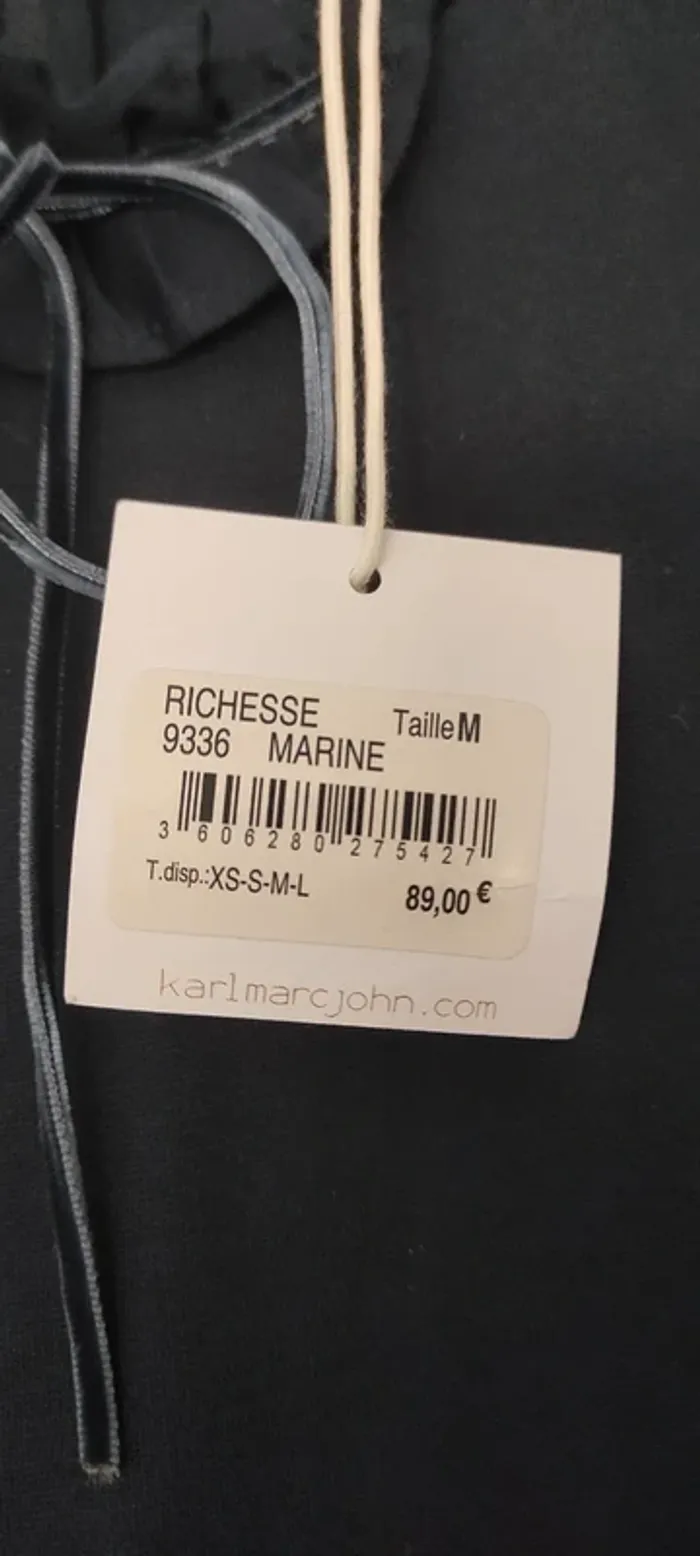 Robe type patineuse neuve Karl Marc John - photo numéro 5
