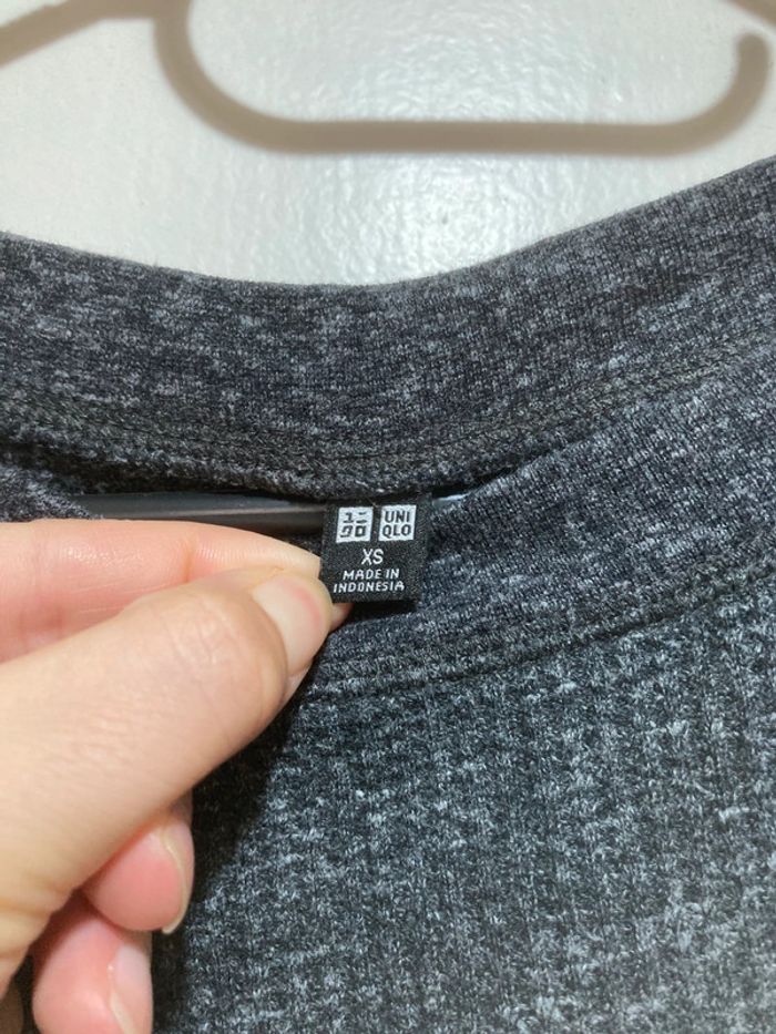 Sweat gris chiné Uniqlo manches 3/4 - Taille XS - photo numéro 4