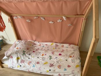 Lit Cabane 70x140 avec matelas