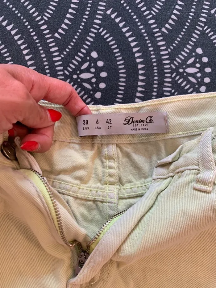 Short court taille 38 - photo numéro 3