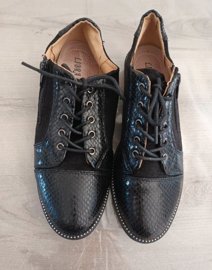 Chaussure 37