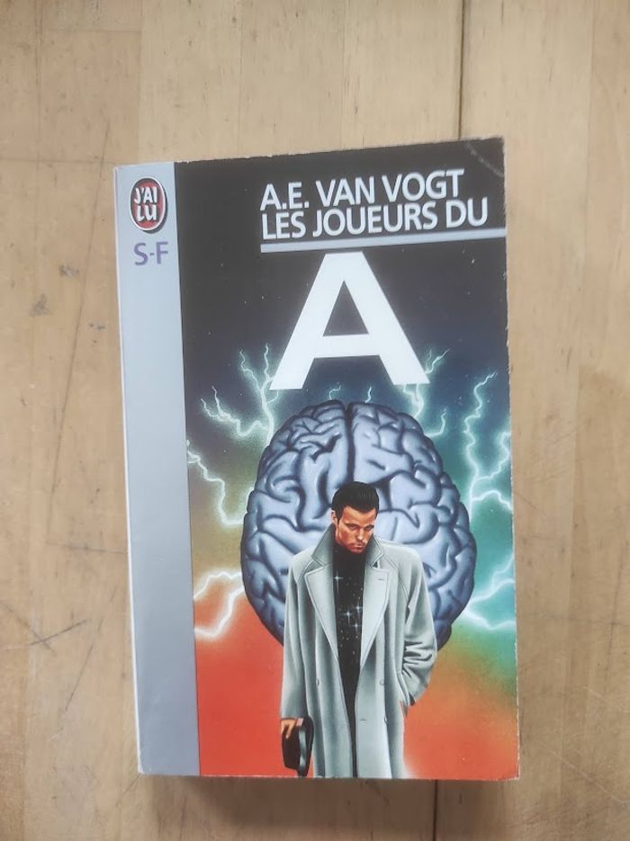 Les joueurs du A A.E. Van Vogt J'ai Lu SF 1995 - photo numéro 1