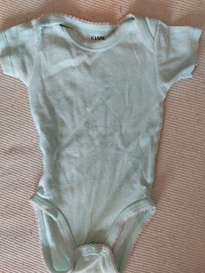 Lot 2 bodys - photo numéro 2