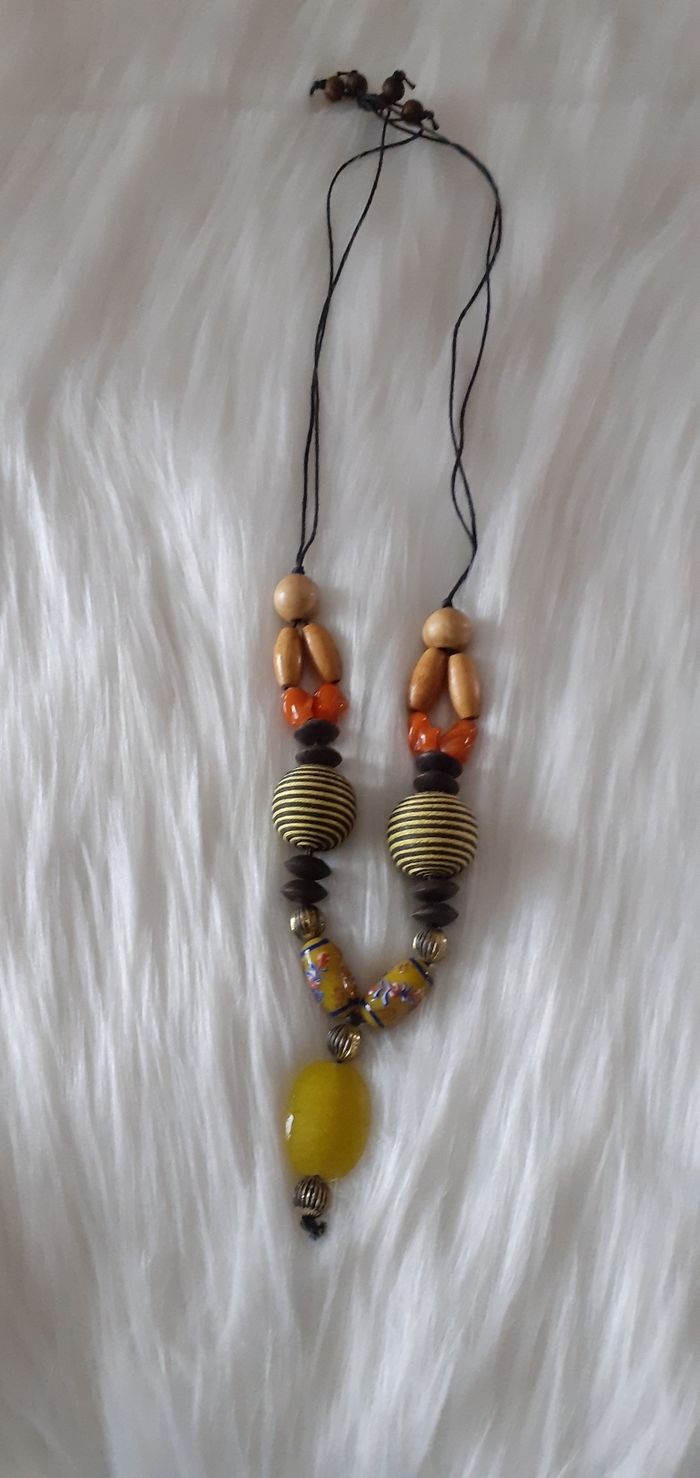 Colier - photo numéro 2