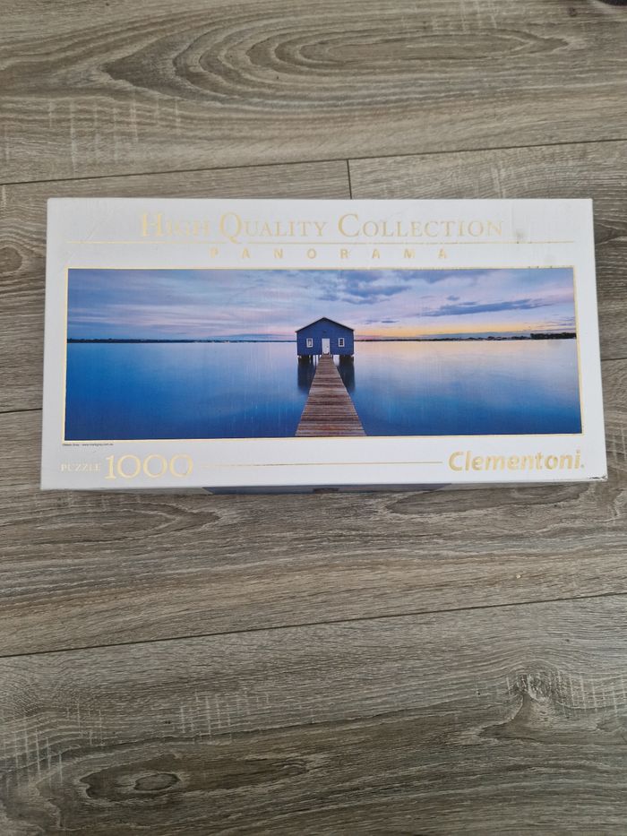 Magnifique Puzzle 1000 p. Clementoni Panorama - Ambiance Zen Cabane au Bord de l'Eau