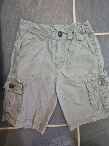 Short gris