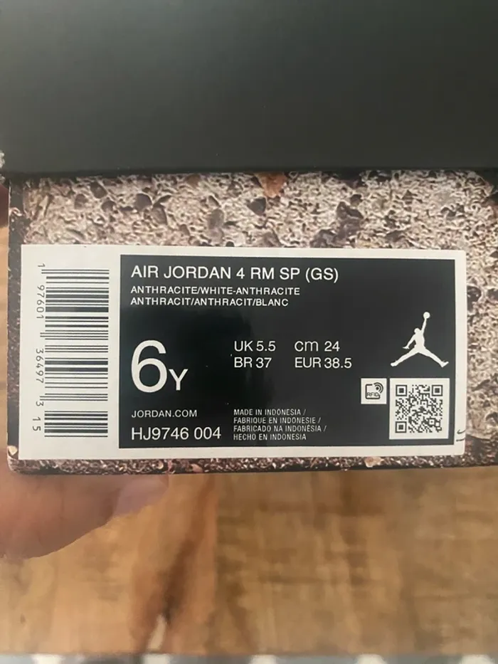 Baskets Jordan Air 4 RM taille 38.5 - photo numéro 7