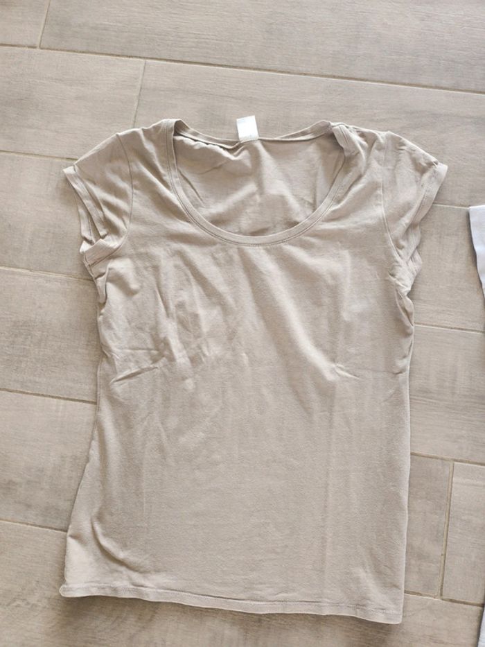 Lot 4 tee-shirts possible a l'unité en bon état taille L camaïeu woman code in extenso - photo numéro 5
