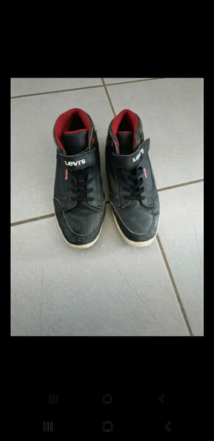 Baskets montantes scratchs levis 38 - photo numéro 2