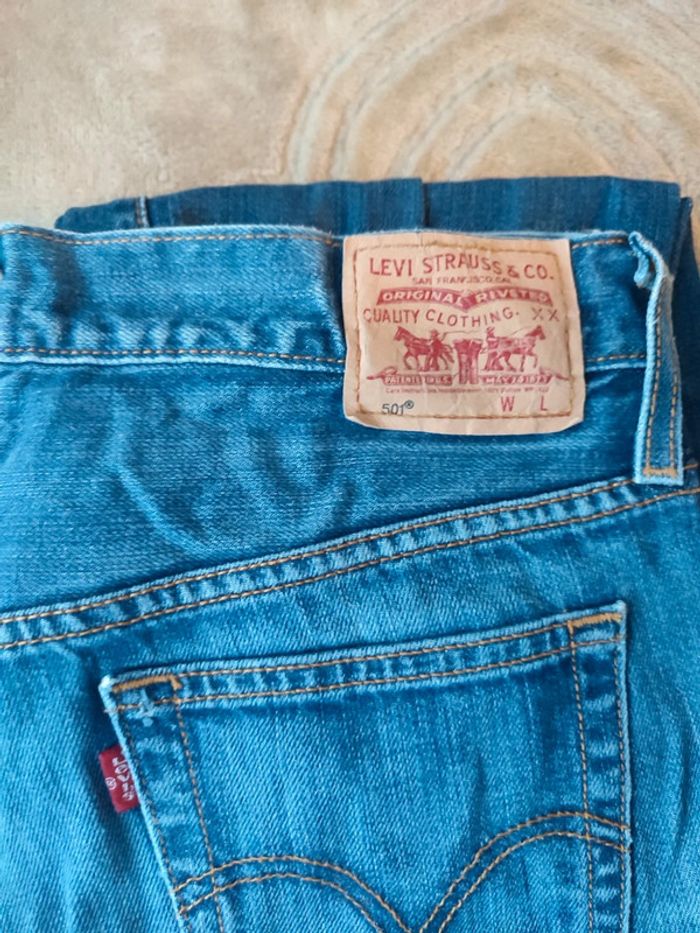 Levi's vintage 501 taille w25 - photo numéro 2