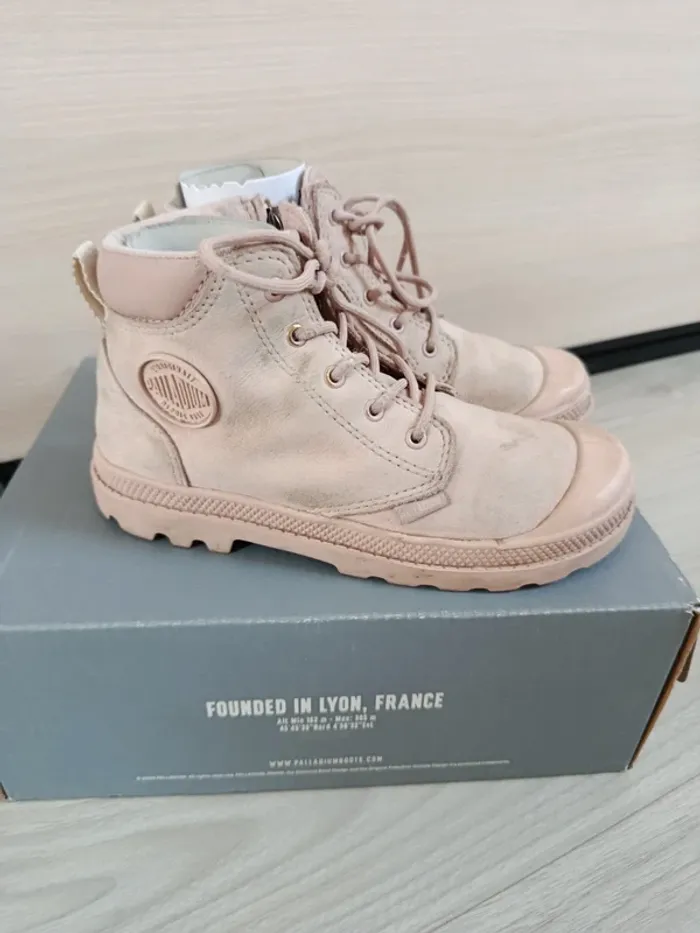 Baskets d'hiver Palladium rose pointure 32 - photo numéro 2