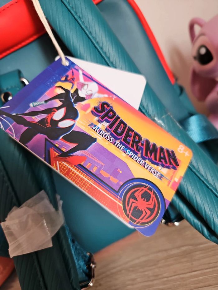 Loungefly Miles Morales <3 - photo numéro 7