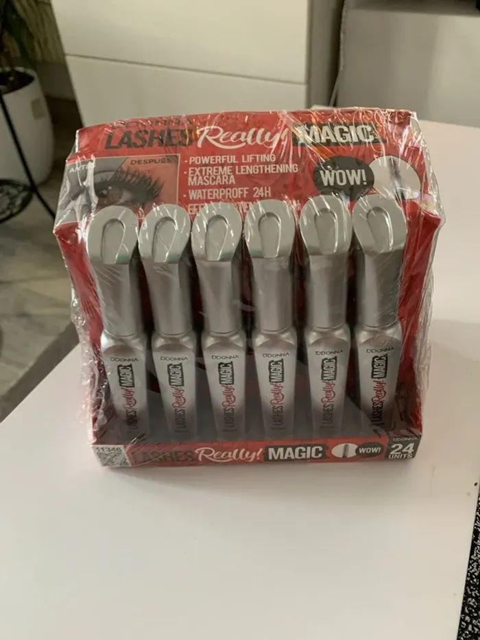 Boite de mascara - photo numéro 3