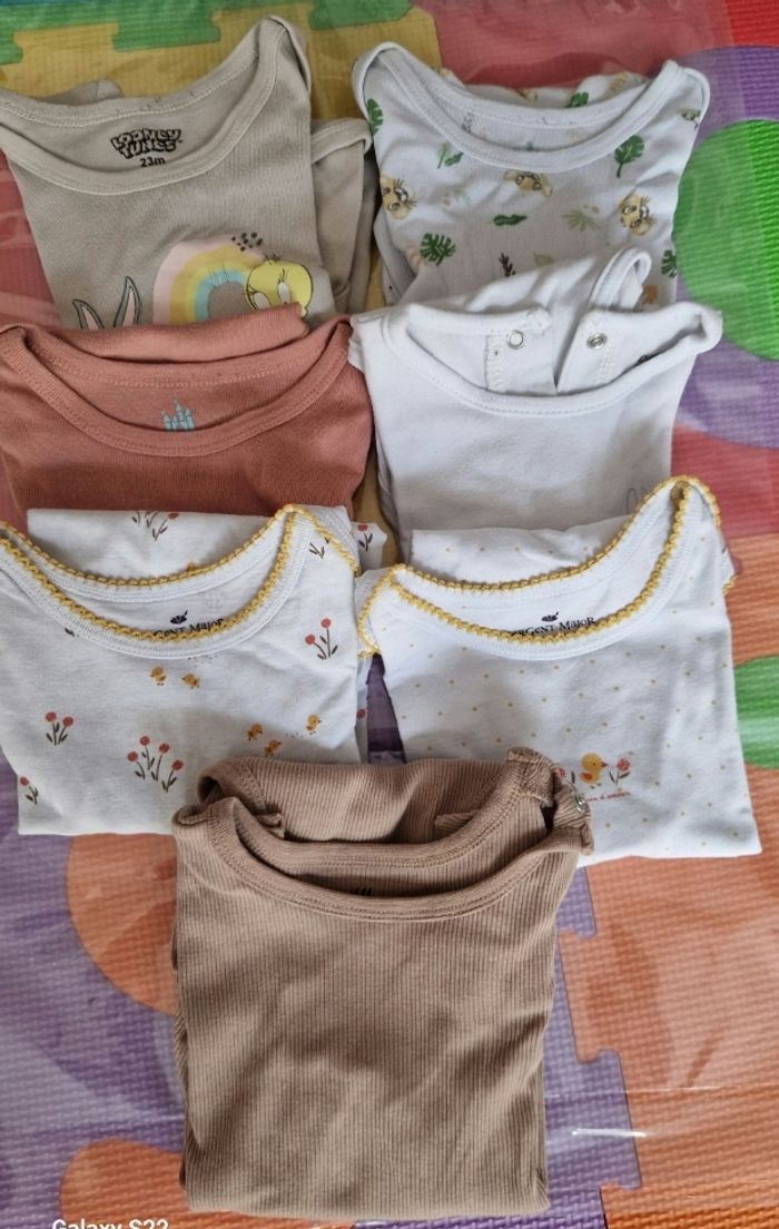 Lot 7 bodies 23 mois