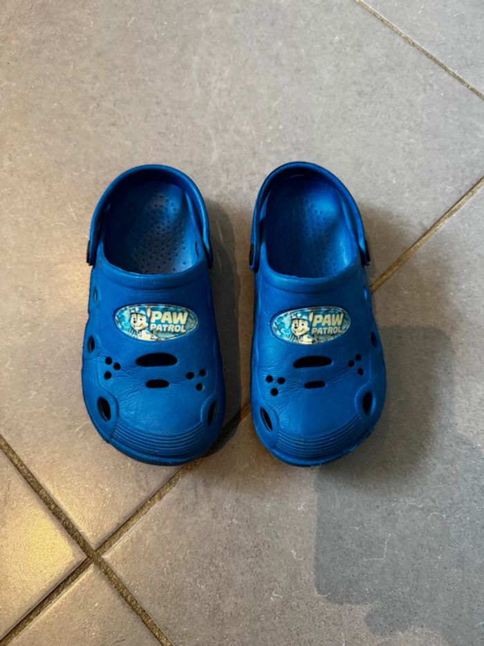 Sandales / Mules en plastique (type Crocs) - Paw Patrol - Chase / Tricerapups - Bleu marine - 26/27