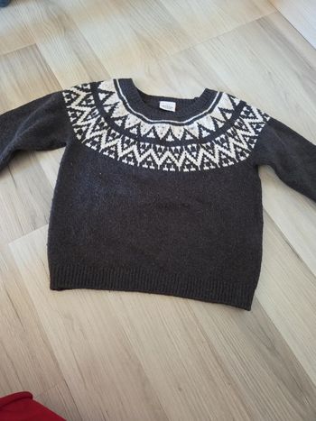 Pull fille azteque taille 4 ans tao