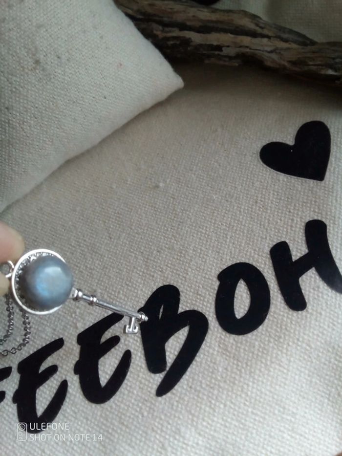 Collier protection clé pierre de labradorite - photo numéro 3